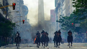 Dependencia, Puebladas, Repartijas